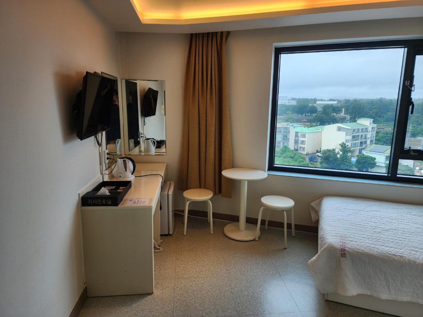Rezion Hotel Seogwipo-stad Buitenkant foto