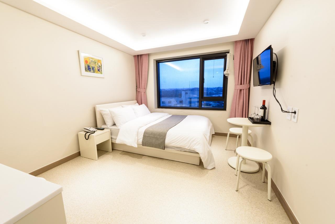 Rezion Hotel Seogwipo-stad Buitenkant foto